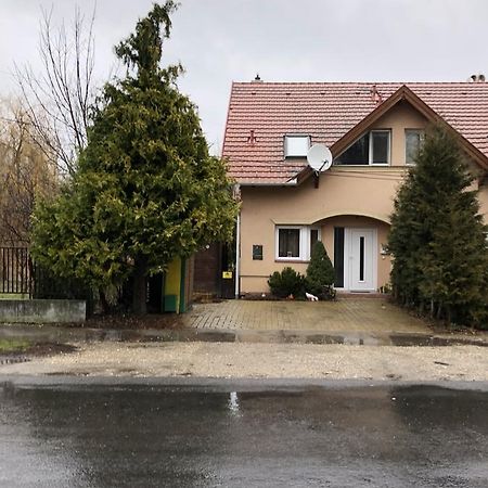 Vml Premium Apartman Mosonmagyaróvár Dış mekan fotoğraf
